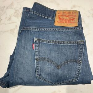 Levi’s 559 Relaxed Straight Fit Jeans 33x32